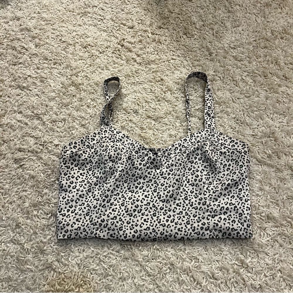 Abercrombie and fitch cheetah silk tank size Xl